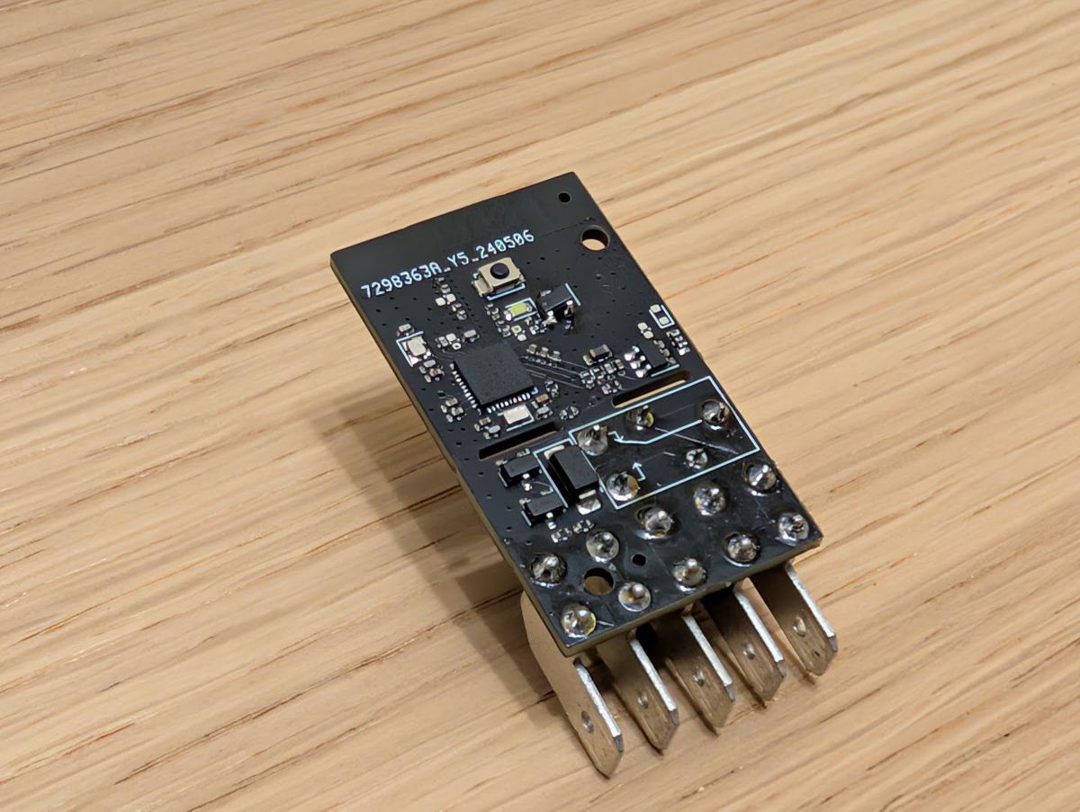 ManyBeams: wireless relays, photo 1